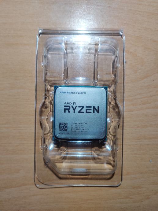 AMD Ryzen 2600x + stock cooler