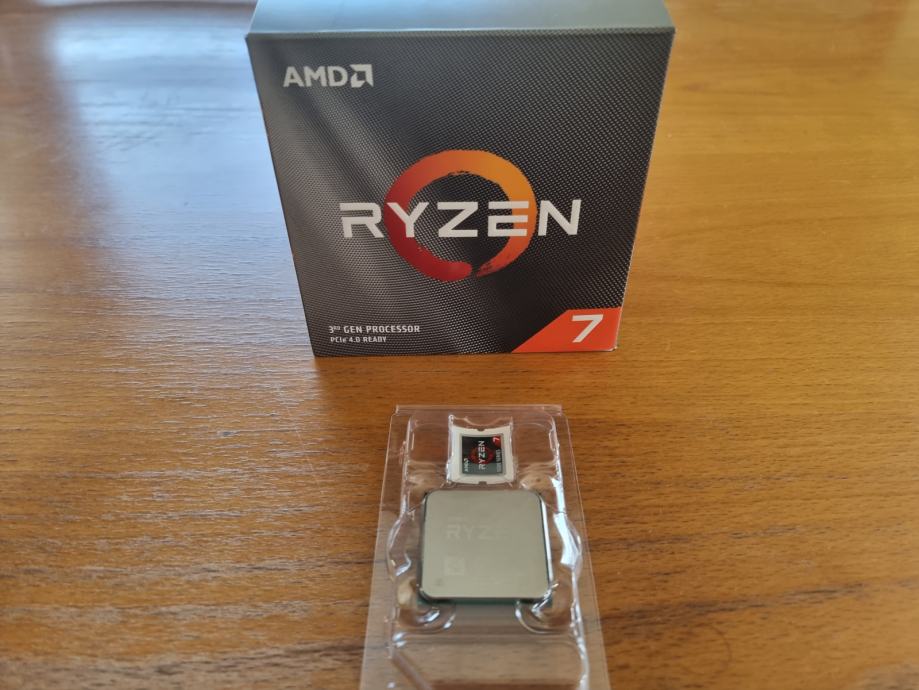 AMD Ryzen 7 3700X