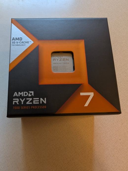 AMD Ryzen 7 7800X3D