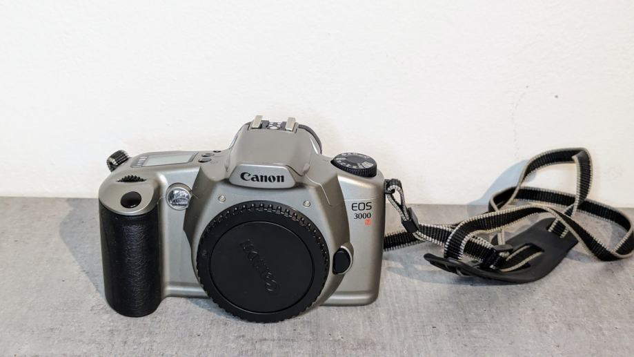 Canon Eos 3000