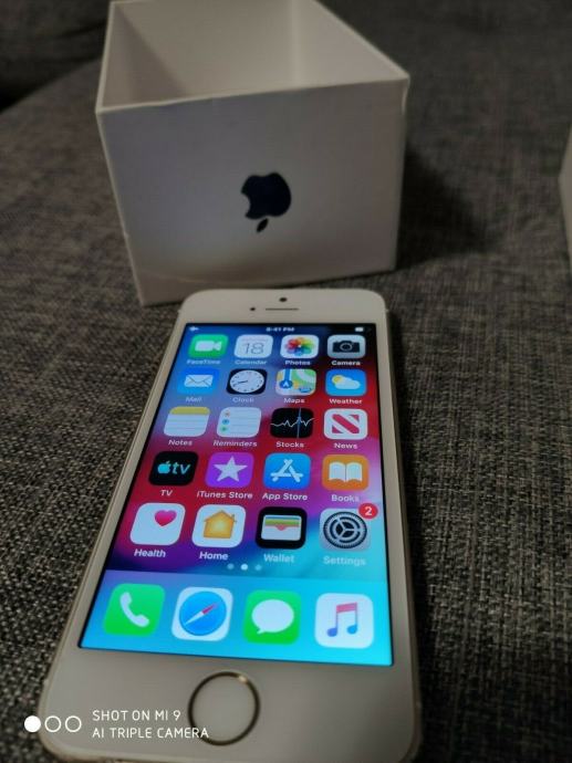 Apple iPhone 5s- 16gb, zlate barve brezhiben!