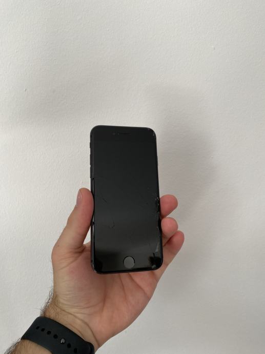 美品 ジャンク iPhone8 SpaceGray 64GB auの+radiokameleon.ba