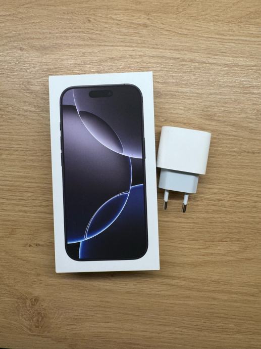 Iphone 16 pro 256gb black NOV + gratis fast charger