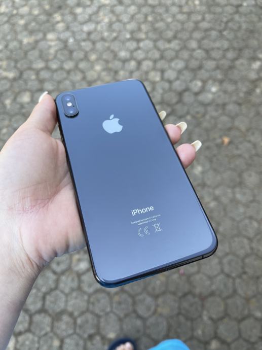 iPhone Xs Max Space Gray 256 GB docomo スマートフォン本体