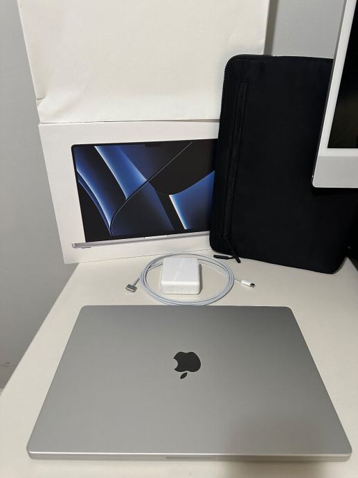 Apple Macbook Pro 16-inch M2 Pro 16GB Silver 512GB