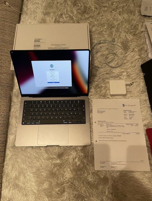 MacBook Pro 14  M1 Pro  16GB RAM 512GB SSD 8C CPU 14C GPU Space grey