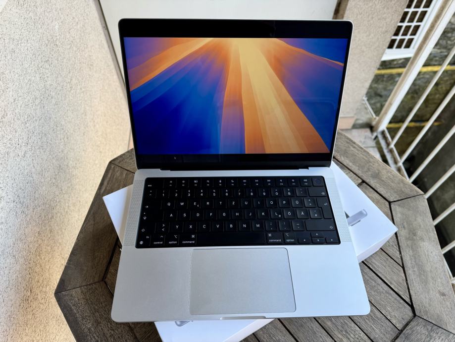 Macbook Pro 14" M2 Pro