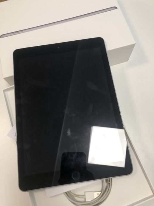 Apple iPad 6th Generation Wi-Fi + Cellular