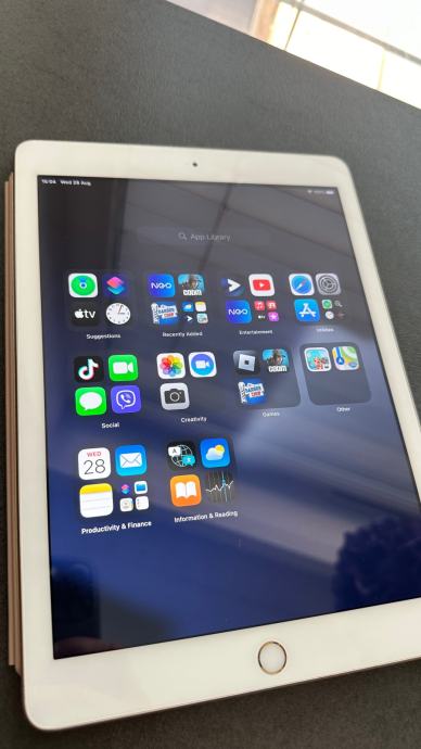 Prodam Apple iPad 5 gen 32Gb Wi-Fi