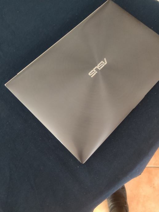 Zaslon za prenosnik Asus Zenbook UX31A