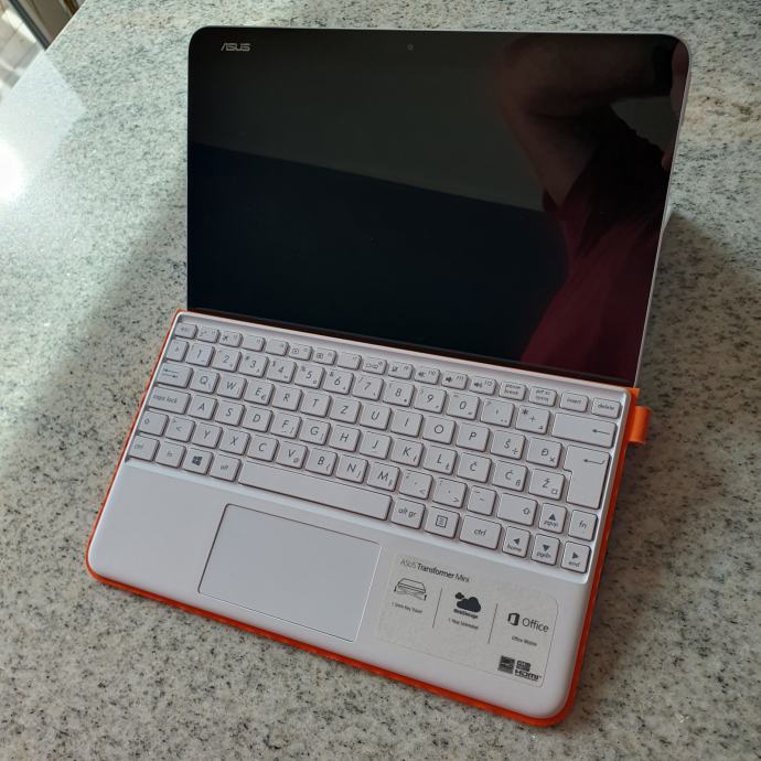 Asus Transformer Mini tablica prenosnik