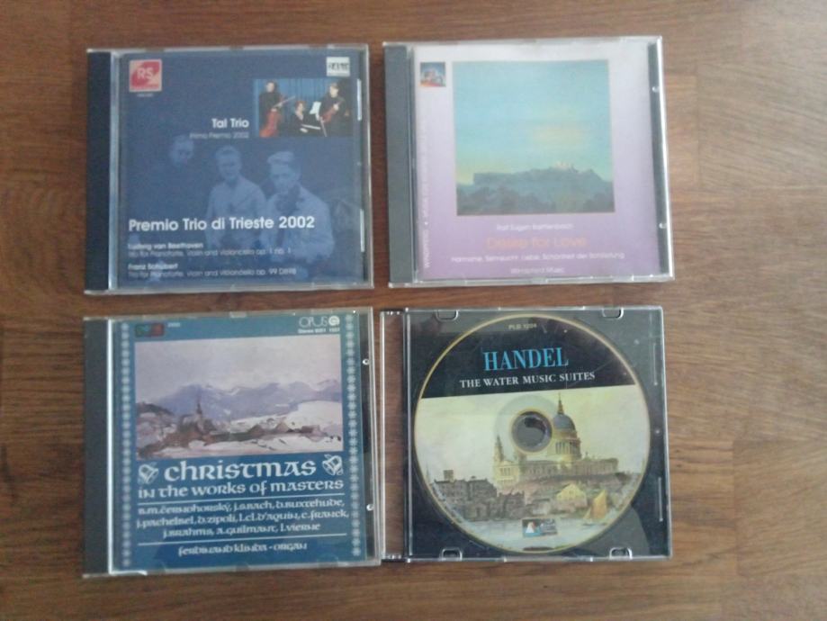 CD PLOŠČA - KLASIKA, HANDEL, BEETHOVEN,CSHUBERT, CHRISTMAS