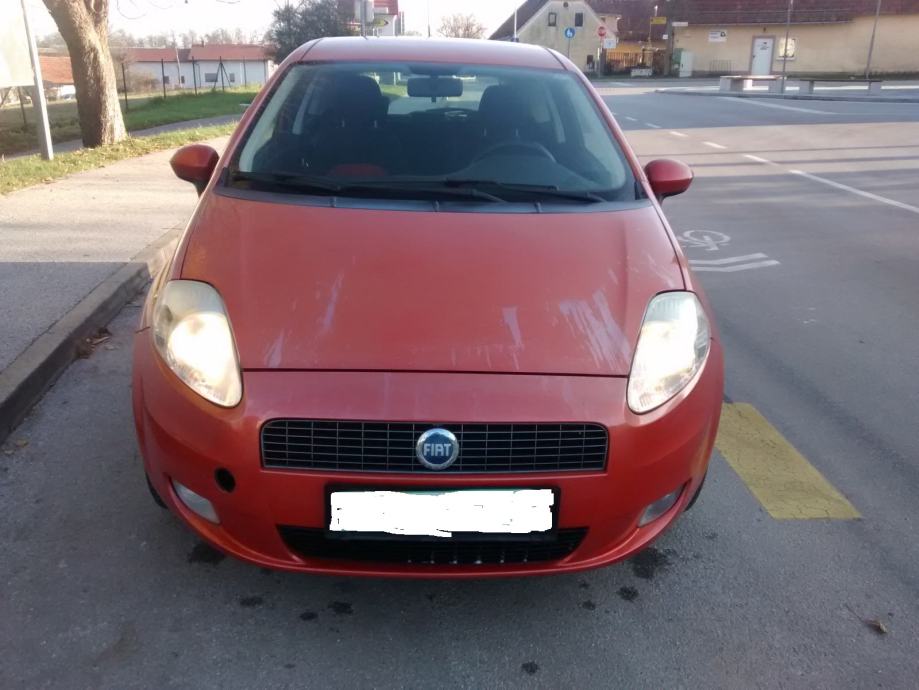 Fiat Punto 2006 GRANDE PUNTO-1.4 lep zamenjam za golfa 5 dizla