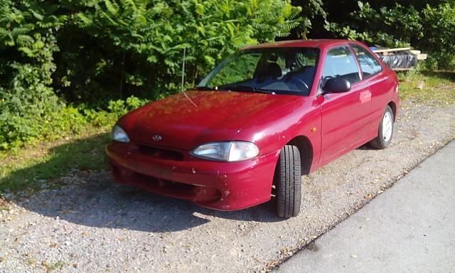 Hyundai Accent 1.3 PO DELIH, letnik 2000, 180000 km, bencin