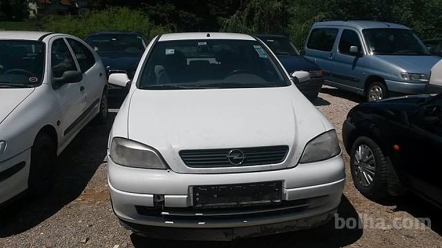 Opel Astra G, letnik 2002 PO DELIH