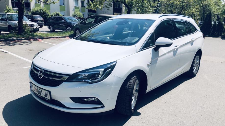 Opel Astra Innovation