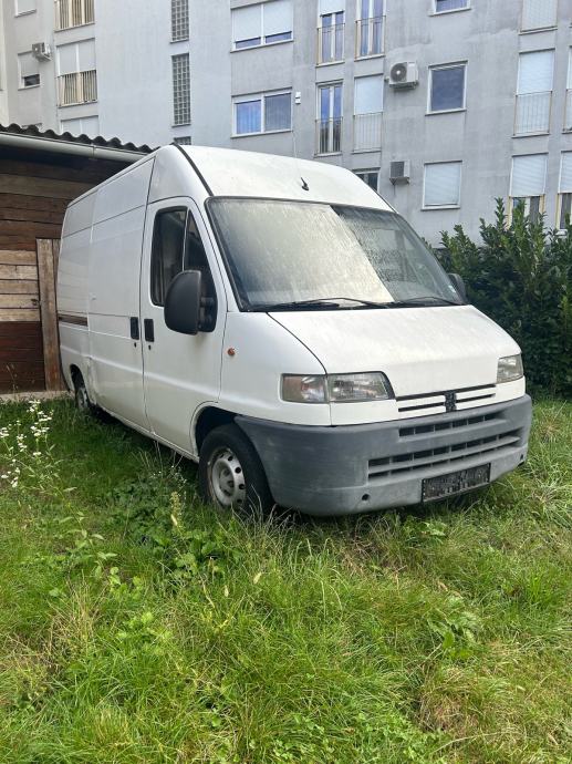 Peugeot Boxer 2.5 / D