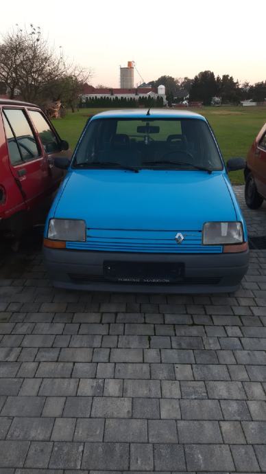 Renault 5 Campus 1,4 - močnejši motor,prva registracija 1994