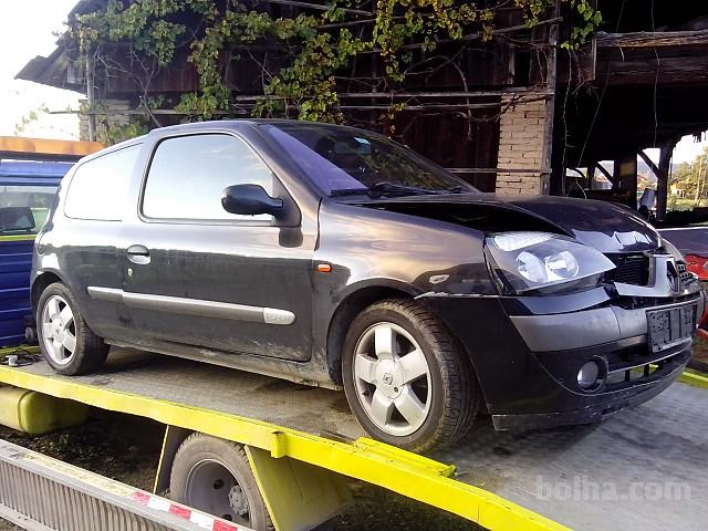 Renault Clio 1.6 16V letnik 2003 po delih