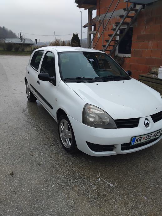 Renault Clio storia