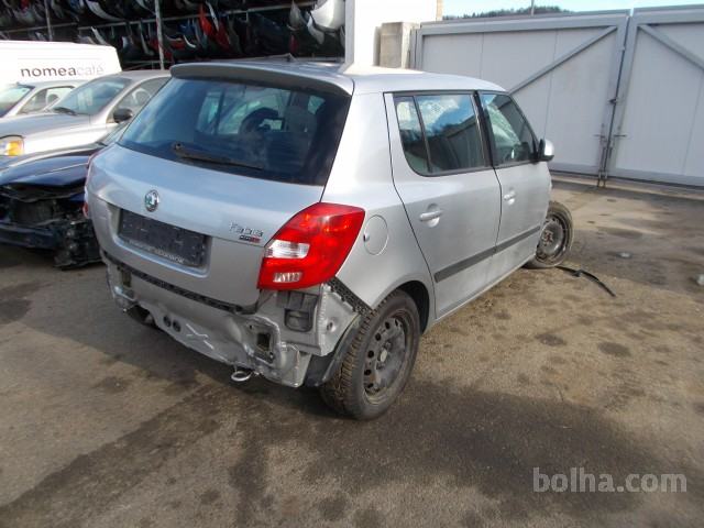 Skoda Fabia, letnik 2009, bencin