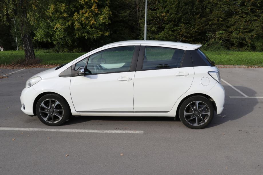 Toyota Yaris 1.33-l-Dual-VVT-i Trend