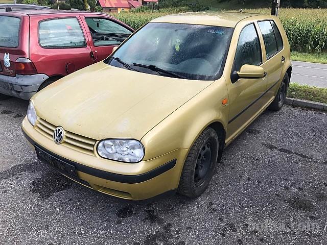 VW Golf IV Comfortline 1.4 , letnik 2000, 160000 km, bencin