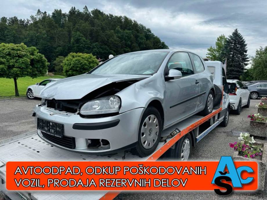 VW Golf V 1,4, LETNIK 2004, KM 11111