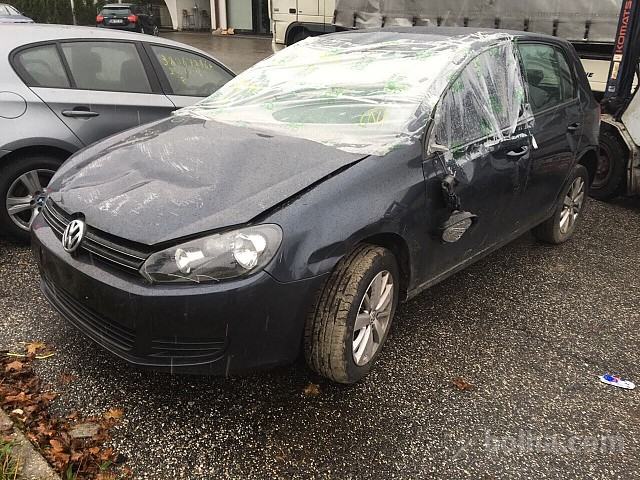 VW Golf VI 1,6 TDI, letnik 2012, 111111 km, diesel