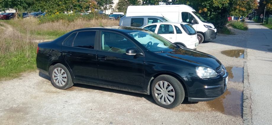 VW Jetta 1.6