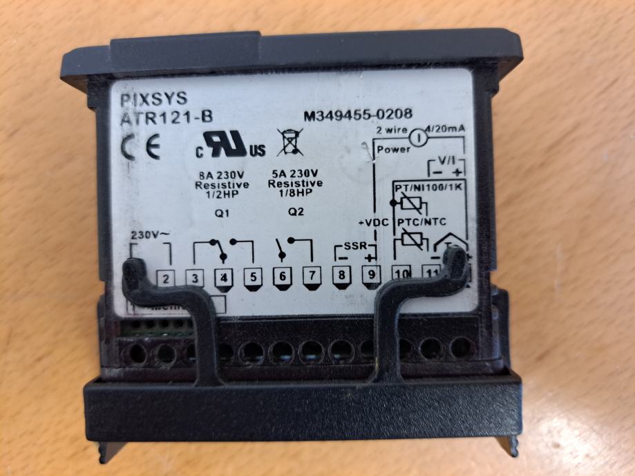 ATR121 Pixsys temperaturni regulator