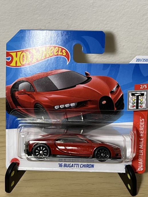 Hot Wheels 16 Bugatti Chiron