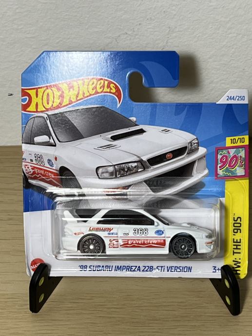 Hot Wheels 98 Subaru Impreza 22-b STI version