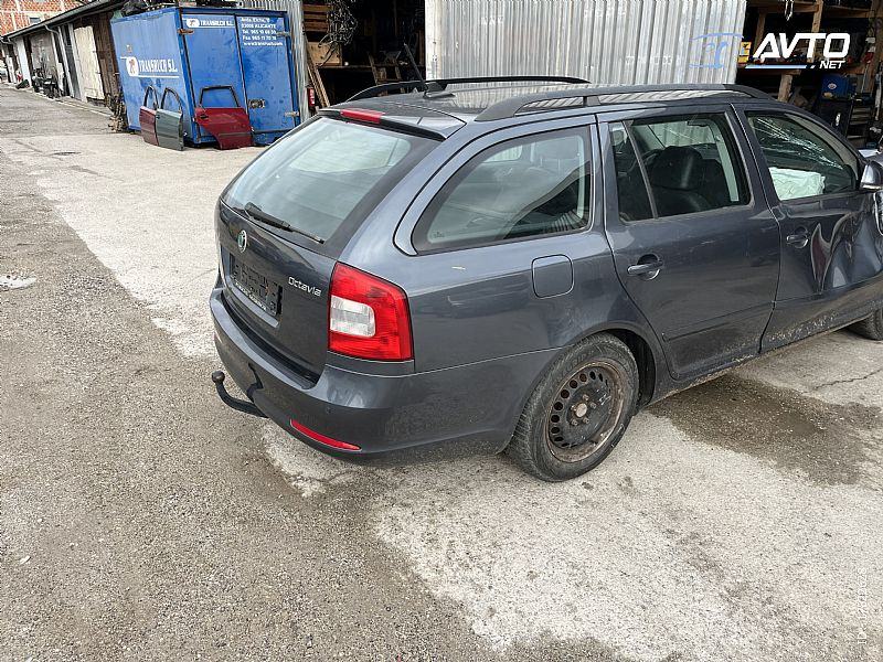 Škoda octavia karavan  2012