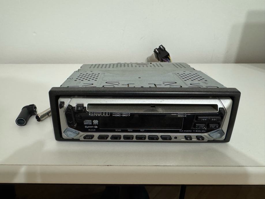 Kenwood KDC-307 avtoradio CD