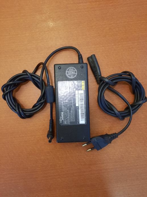 AC ADAPTER ZA PRENOSNIK FUJITSU 20V 4,5A IN 90W