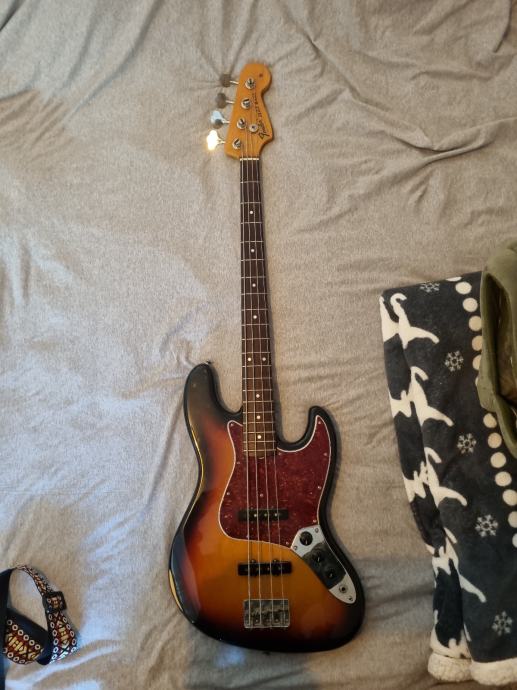 Fender Jazz bass JV 1982