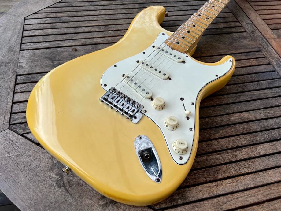 Fender Stratocaster - Olympic White 1978