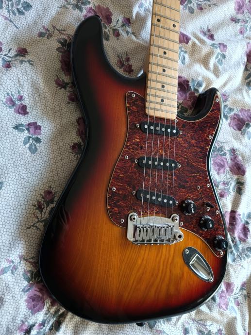 G&L Tribute Legacy Strat (Fender)