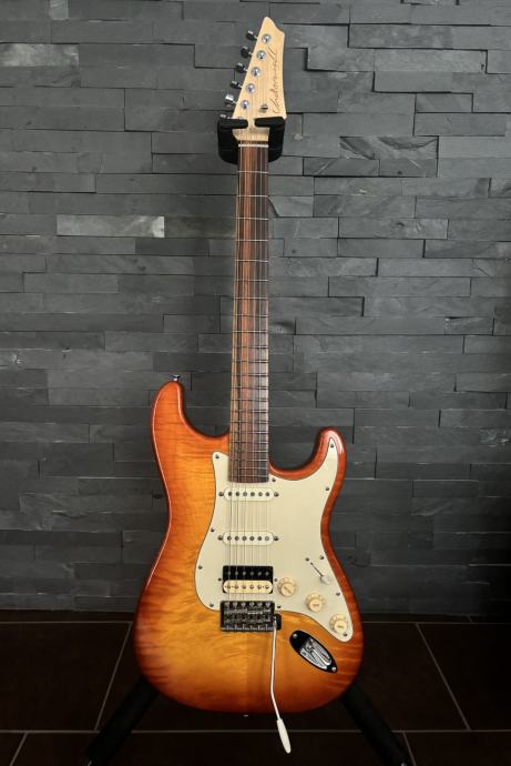 Underwall guitars custom stratocaster Siena sunburst H-S-S