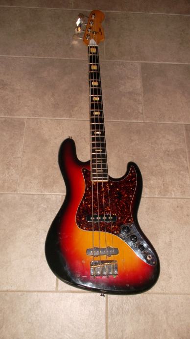 vintage  jazz bass  japan