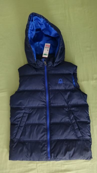 Nov bunda brezrokavnik Benetton št. 150 (XL)