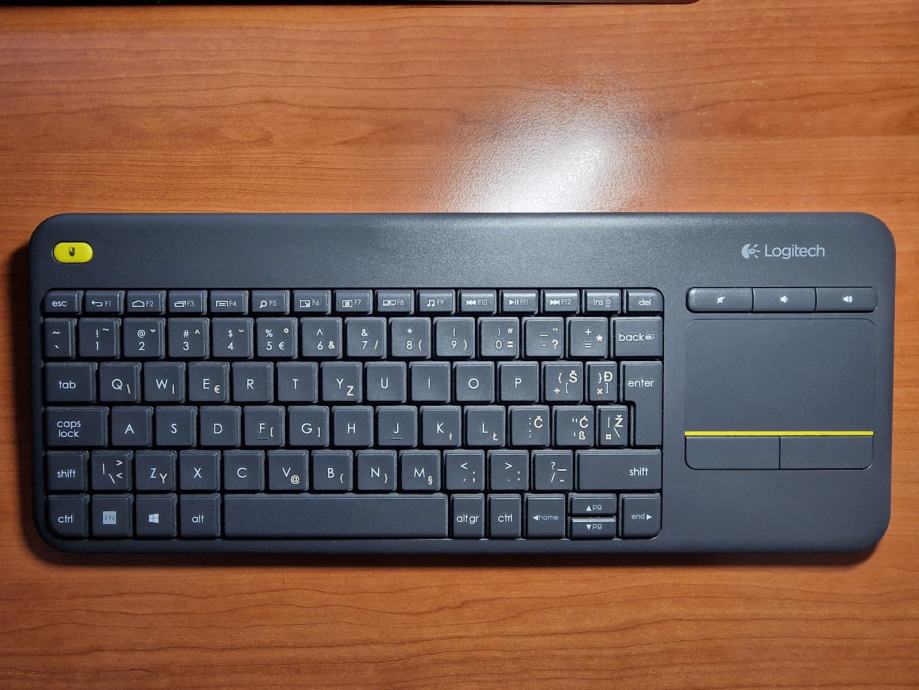 Logitech K400 plus