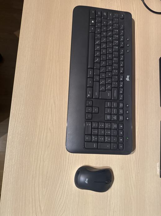 LOGITECH MK540 Advanced, brezzicni komplet tipkovnice in miske