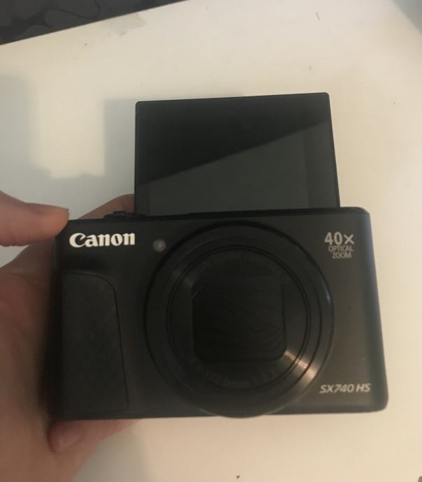 Canon fotoaparat PowerShot SX740 HS, črn