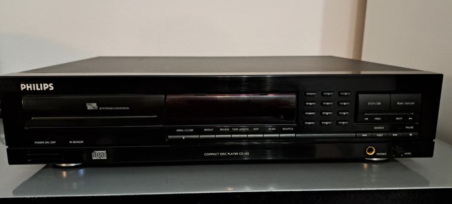 Prodam CD Predvajalnik Philips CD 692