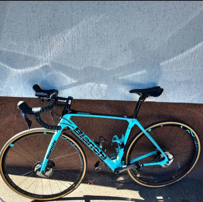 Bianchi Infinito CV Disc Ultegra fulcrum 53cm