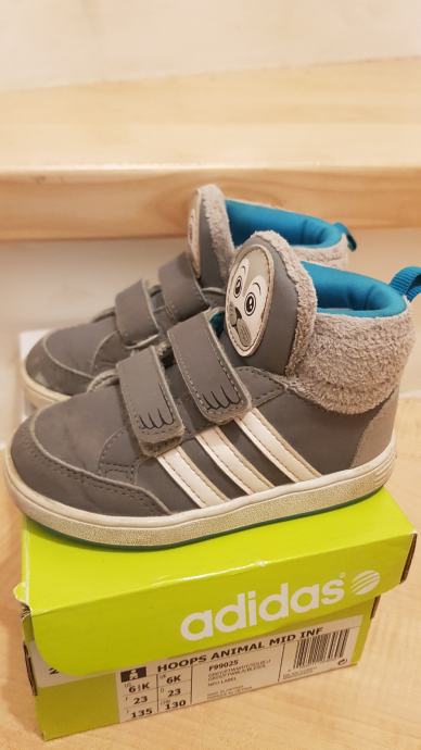 Visoke superge / čevlji Adidas št. 23