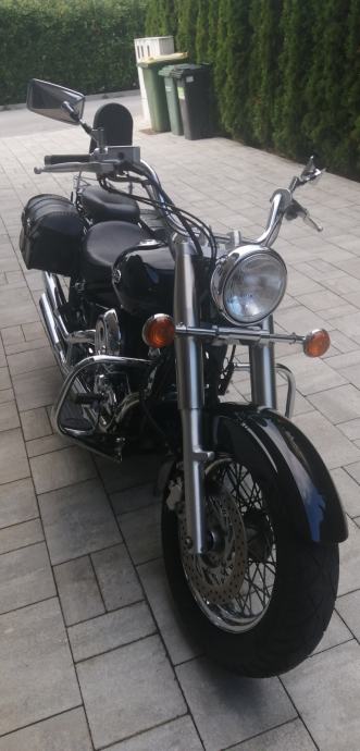 Yamaha Dragstar XVS 650 650 cm3, 2004 l.