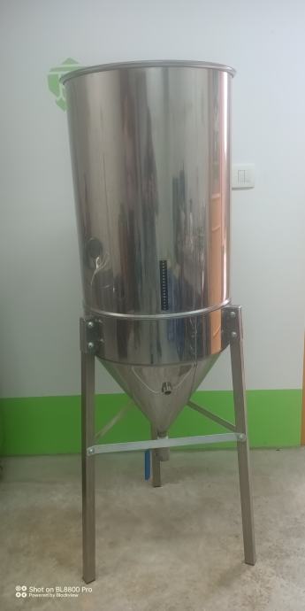 Konični fermentator za pivo 120L